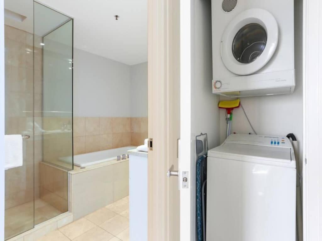 Bright One Bedroom Beauty With Balcony And Unbeatable Views Auckland Kültér fotó